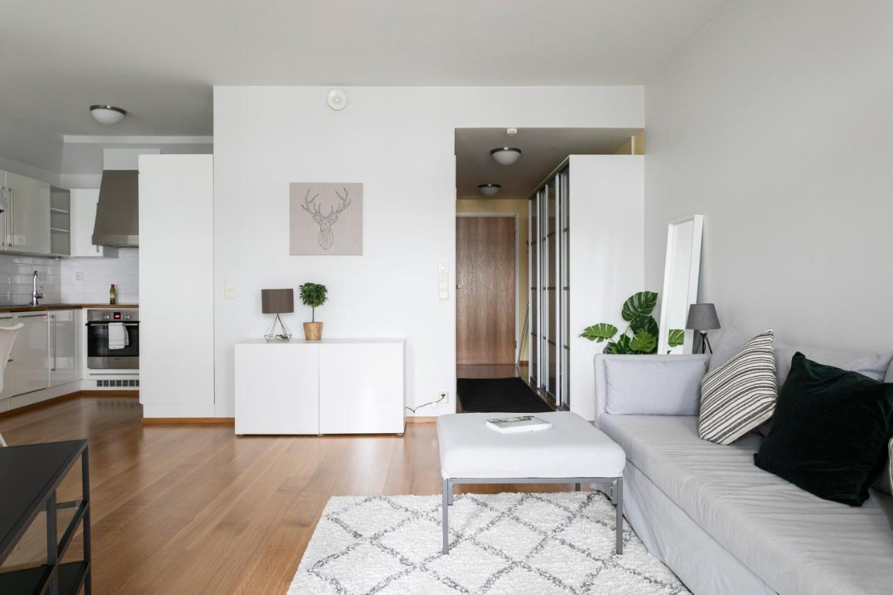 2Ndhomes Luxury Kamppi Center Apartment With Spa And Terrace Helsinki Esterno foto